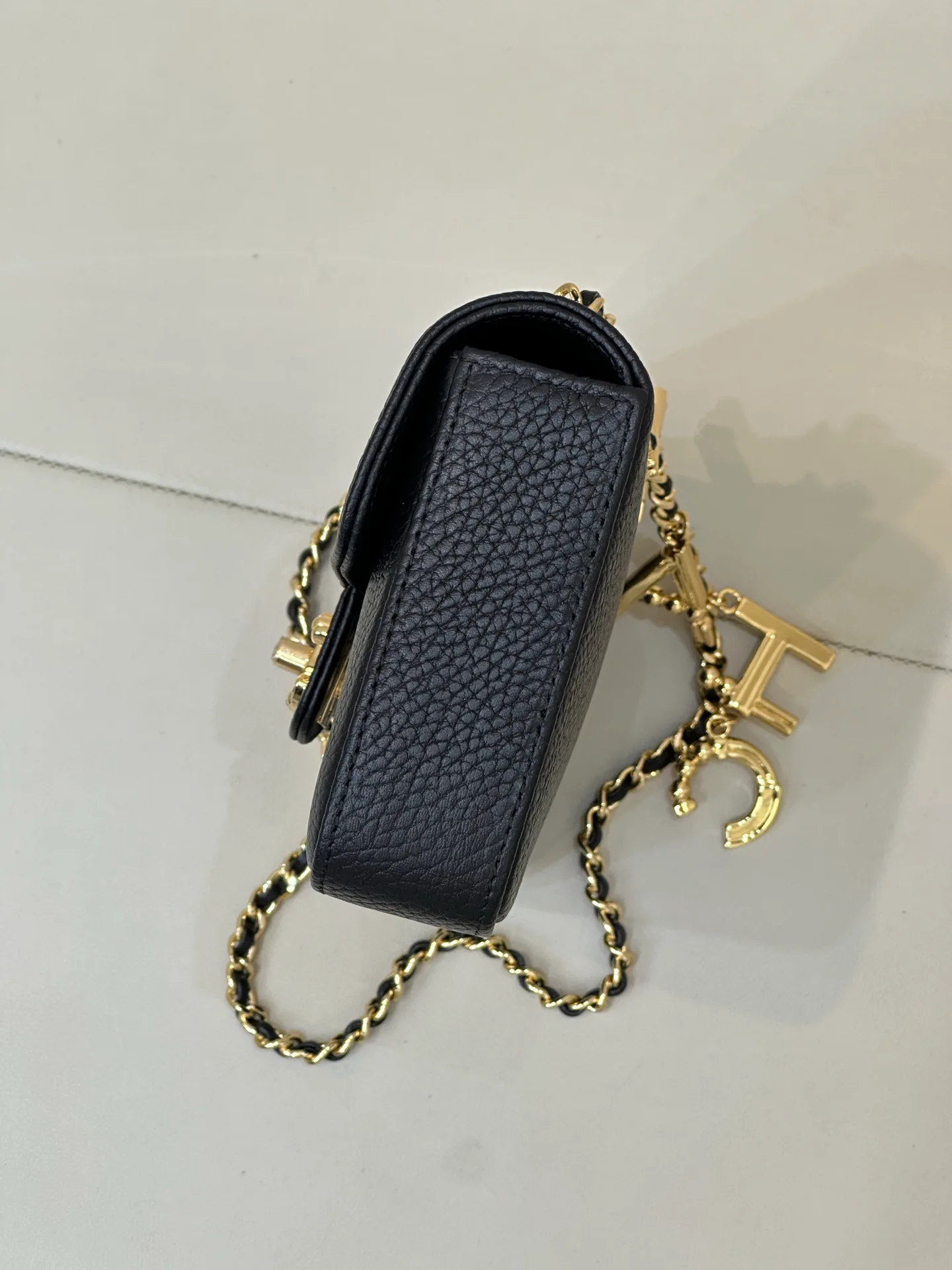 Women's Classic Handbags CHANEL 17376084
