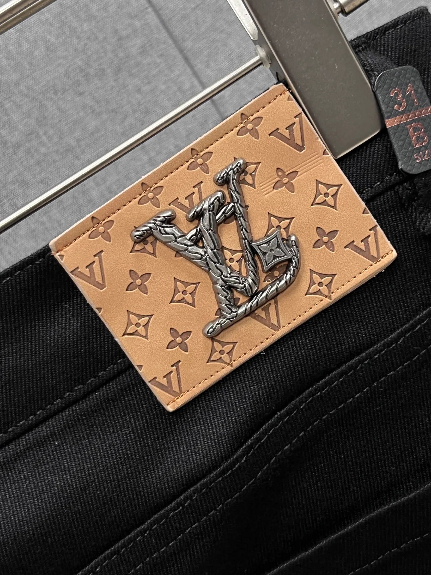 Men's Jeans LOUIS VUITTON 18097889