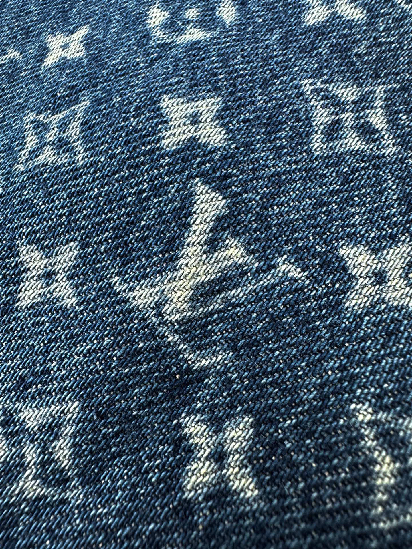 Men's Shirts LOUIS VUITTON 18179371