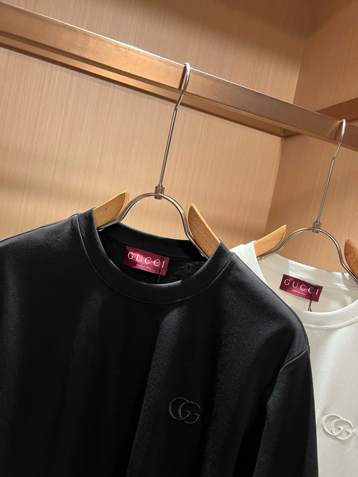 Men's T-Shirts GUCCI 18081047