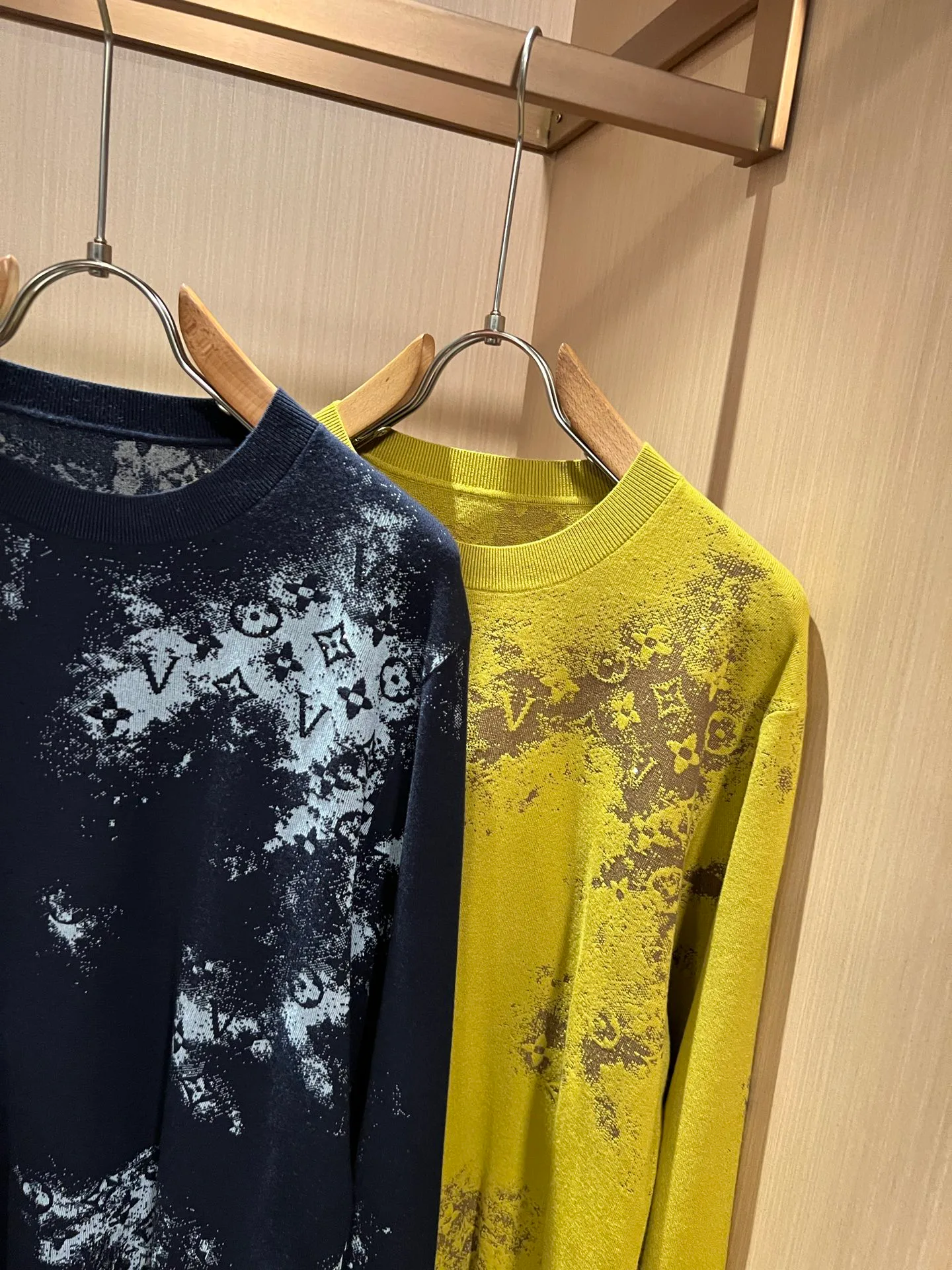 Men's Jumpers And Sweaters LOUIS VUITTON 18292918