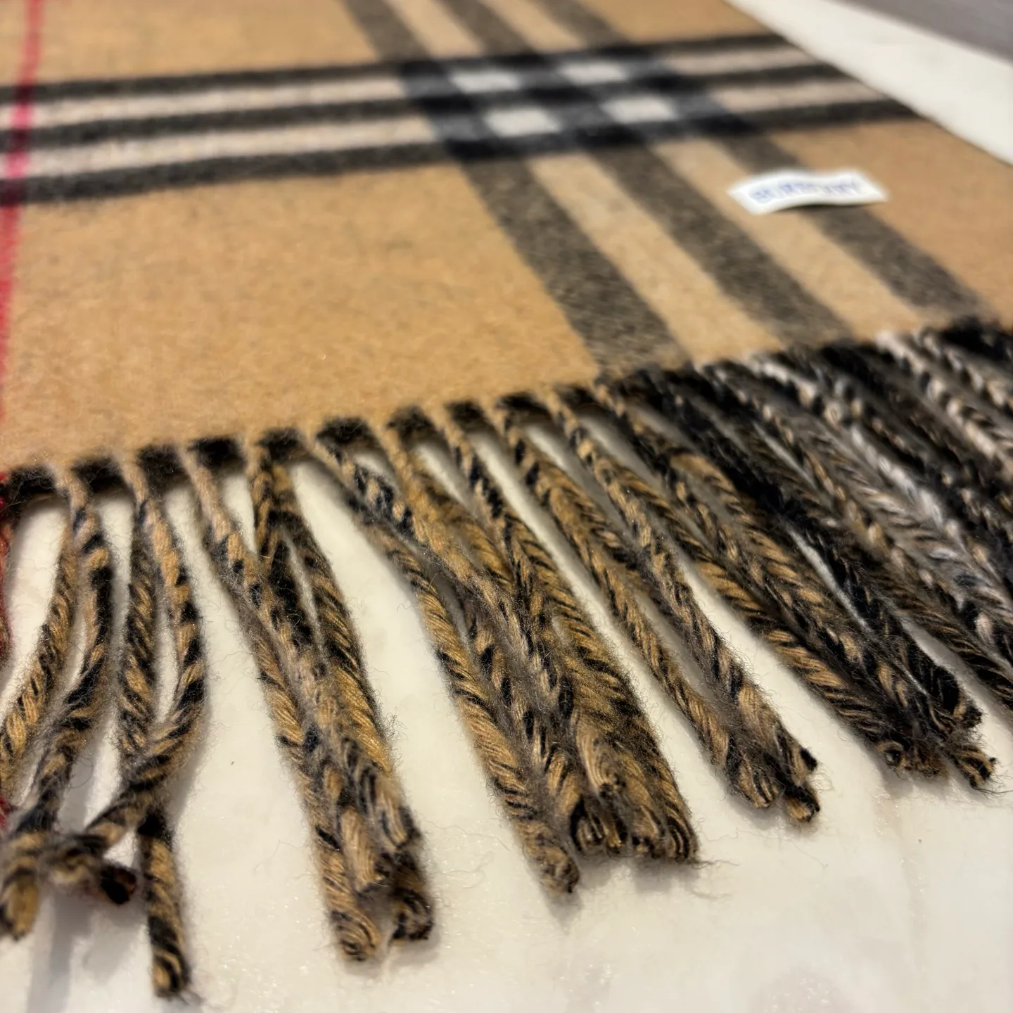 Scarves BURBERRY 18507335
