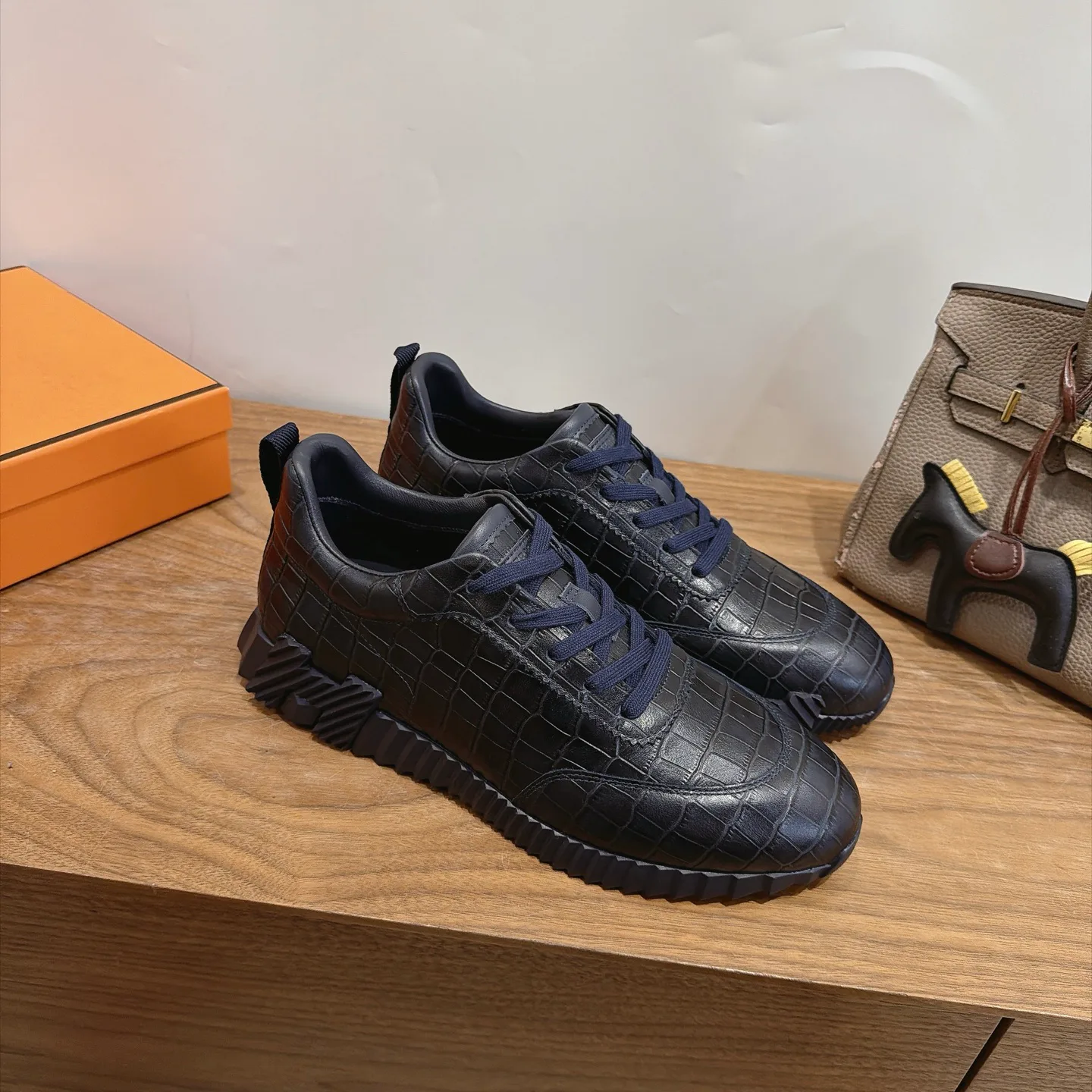 Women's Sneakers HERMES 17874216