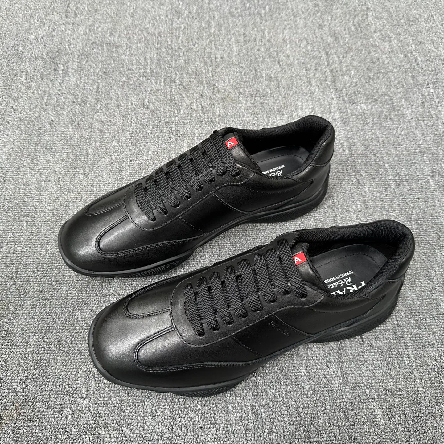 Men's Sneakers PRADA 18076327