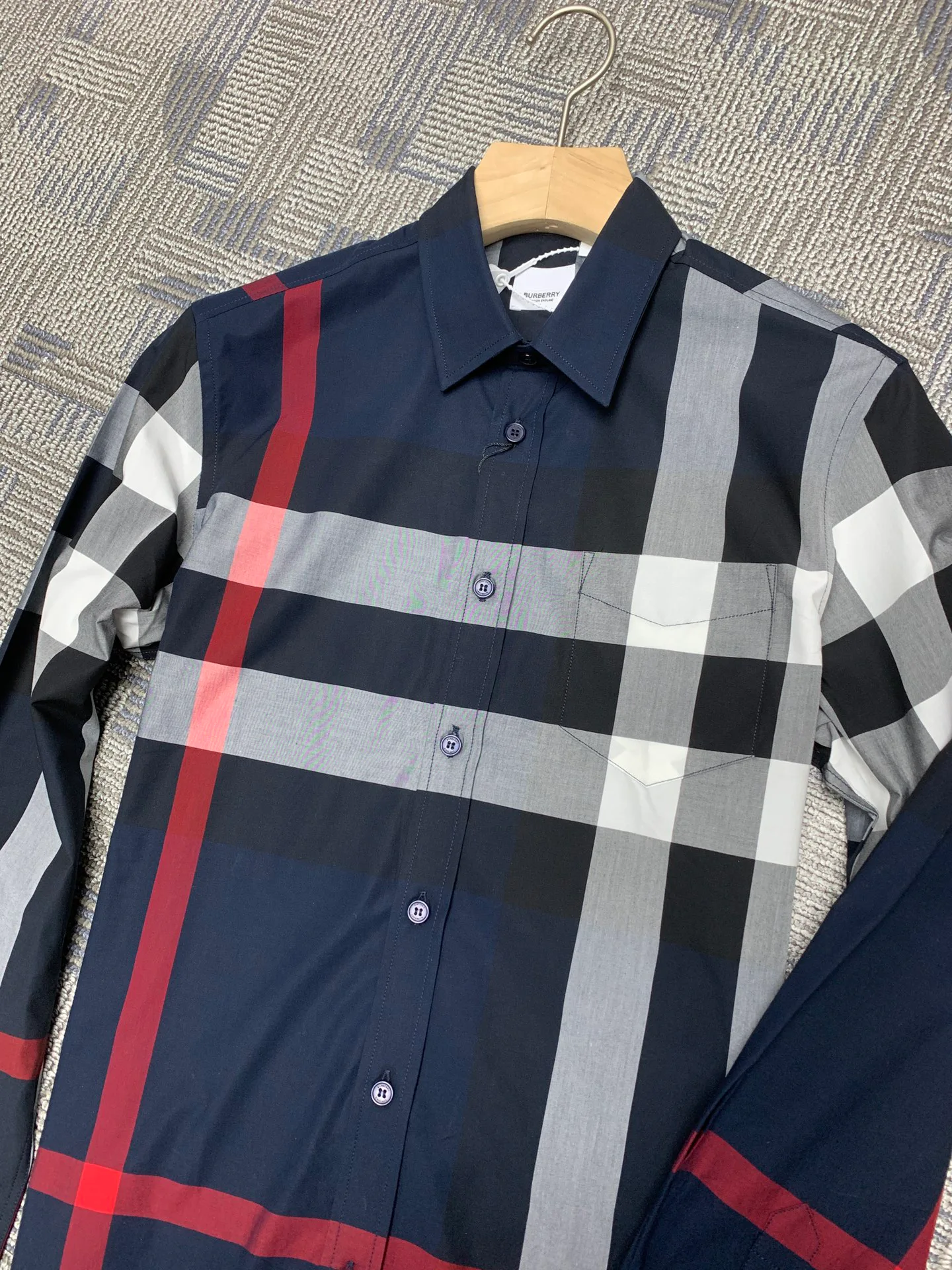 Men's Shirts BURBERRY 17967411