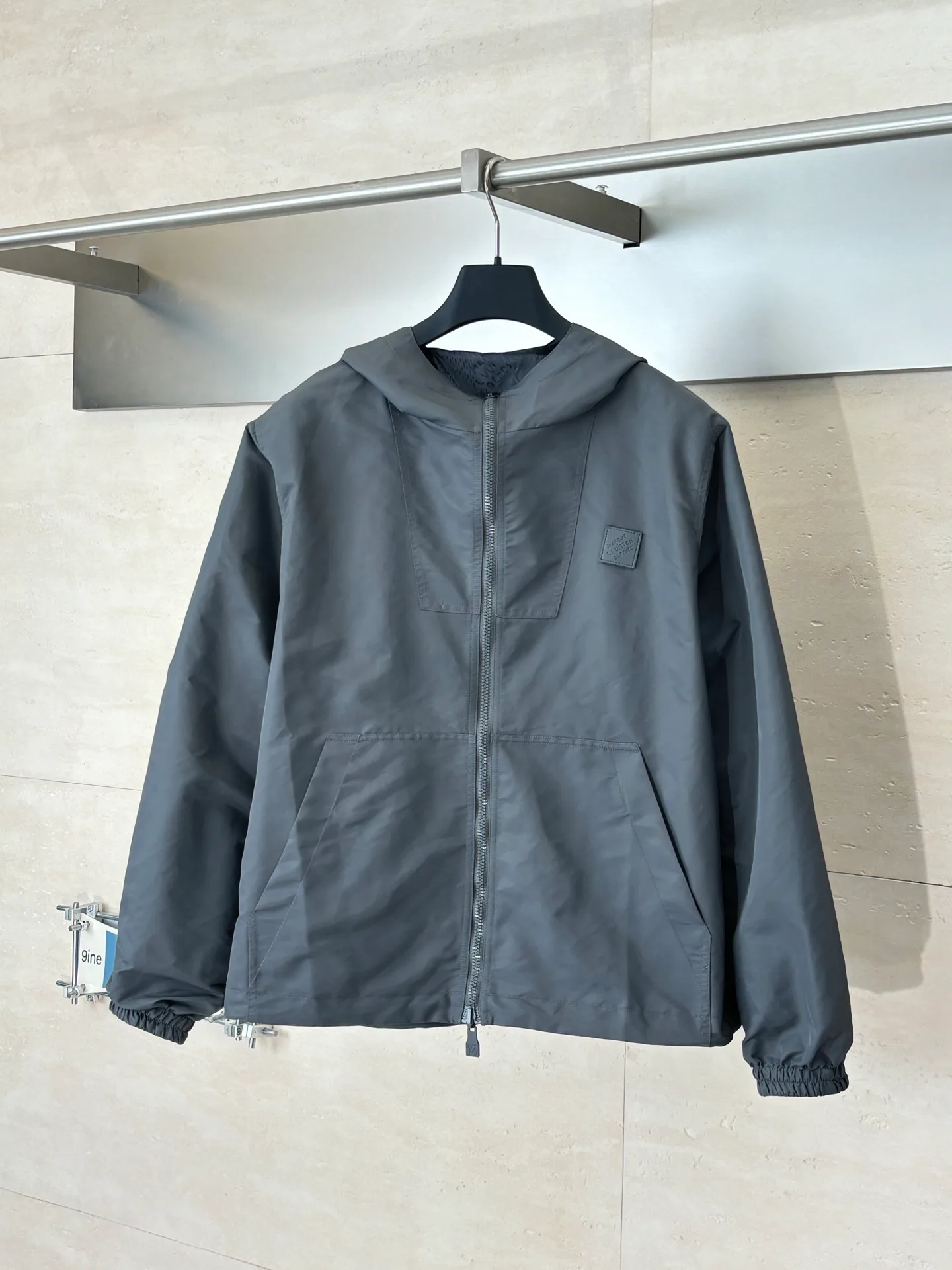 Men's Jackets And Down Jackets LOUIS VUITTON 18179357