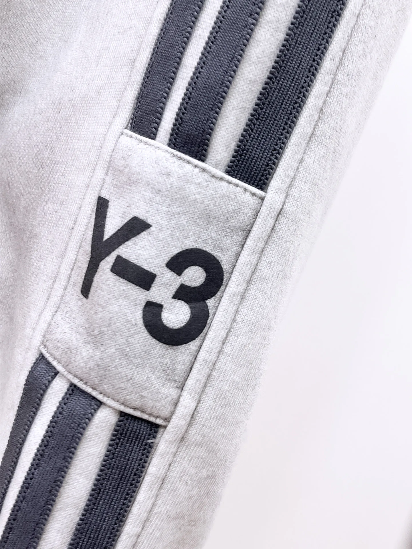 Men's Trousers Y-3 18399382