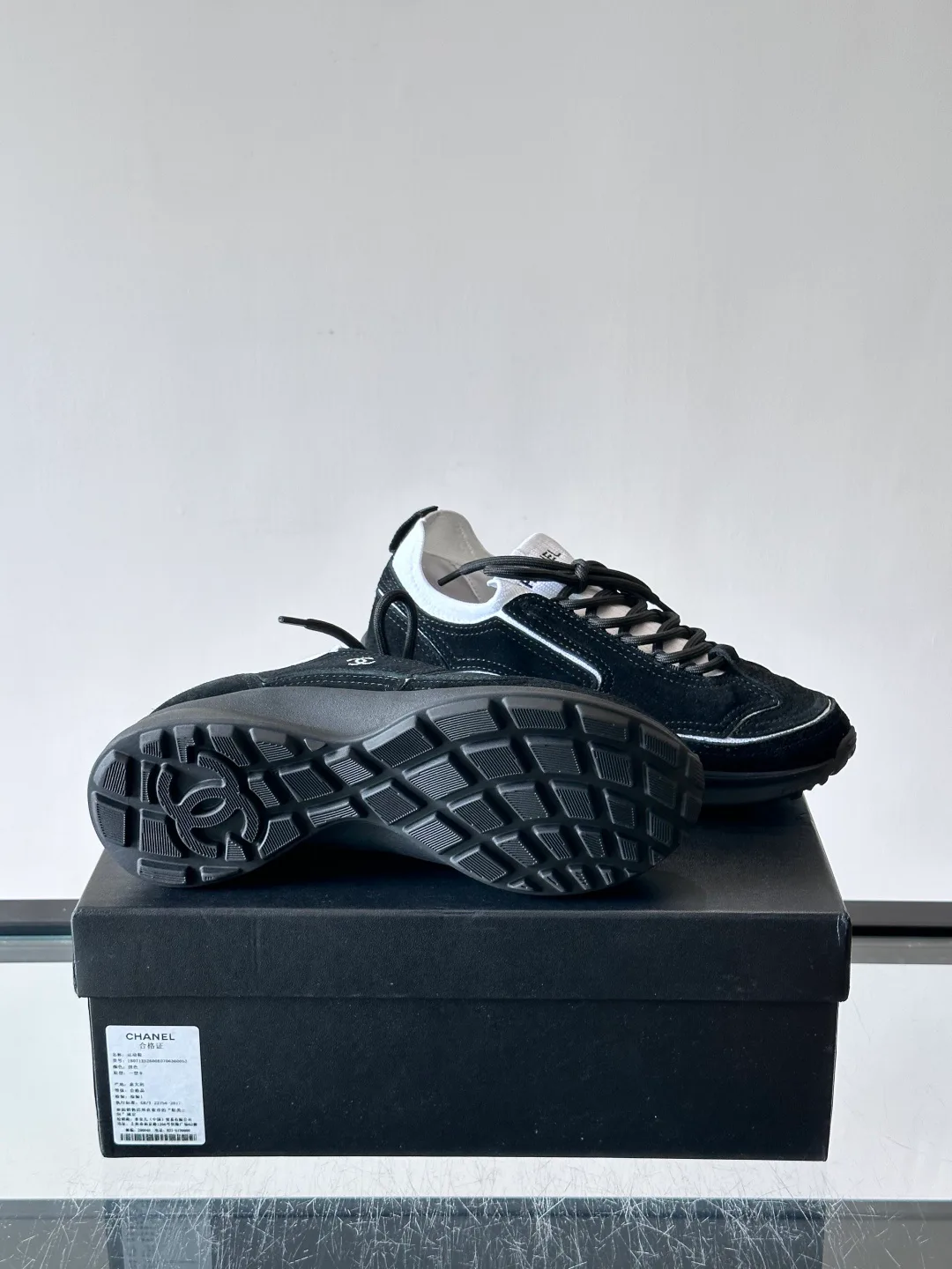 Women's Sneakers CHANEL 18079224
