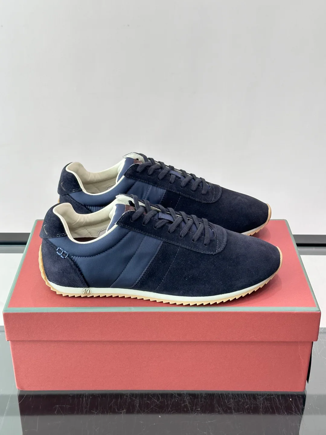 Women's Sneakers LORO PIANA 17447594