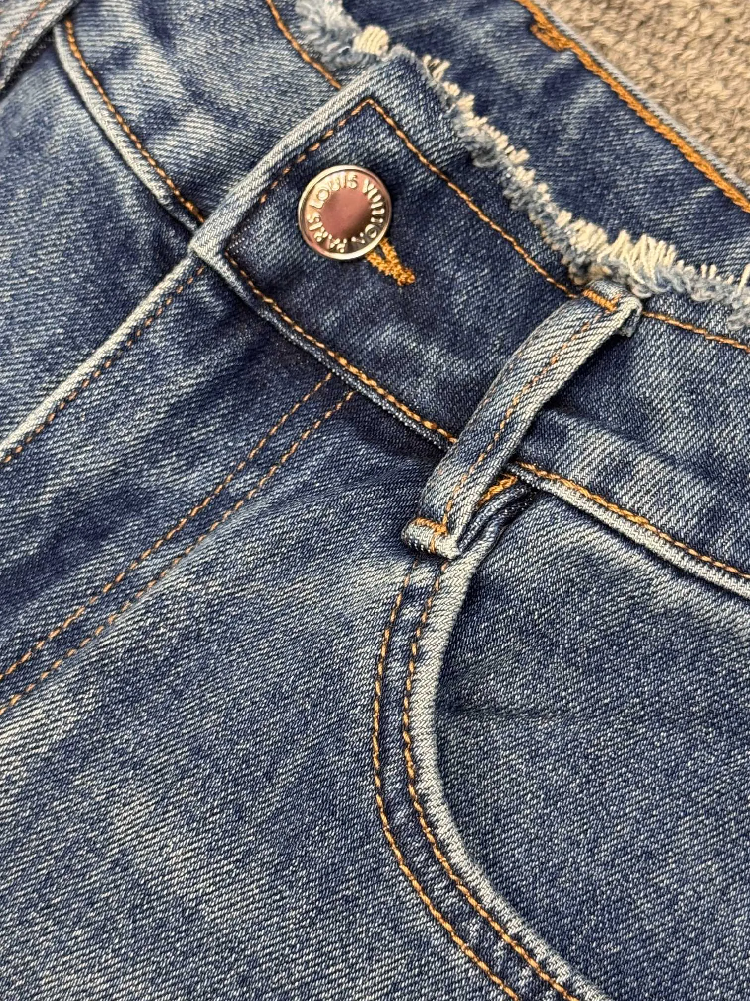 Women's Jeans LOUIS VUITTON 18031972