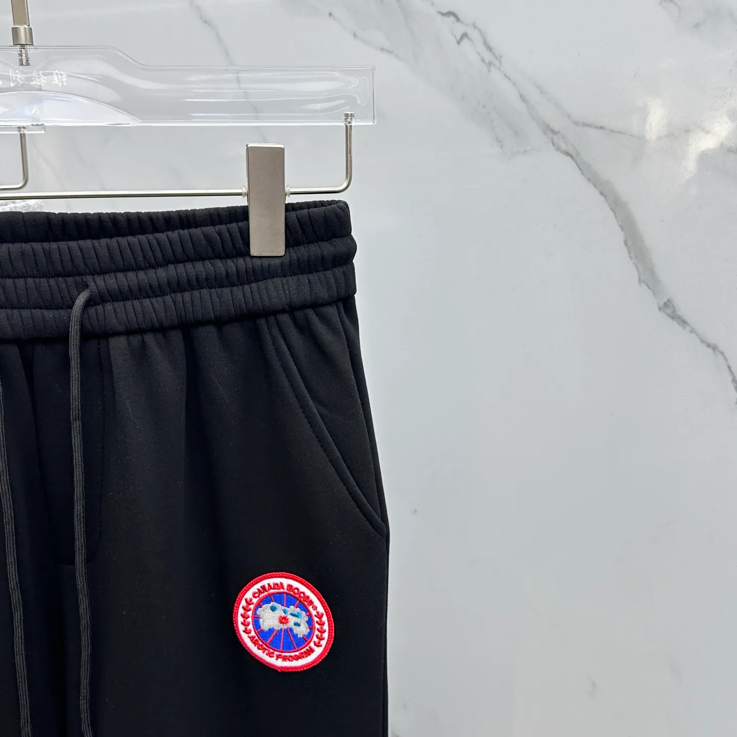 Men's Trousers CANADA GOOSE 18246687