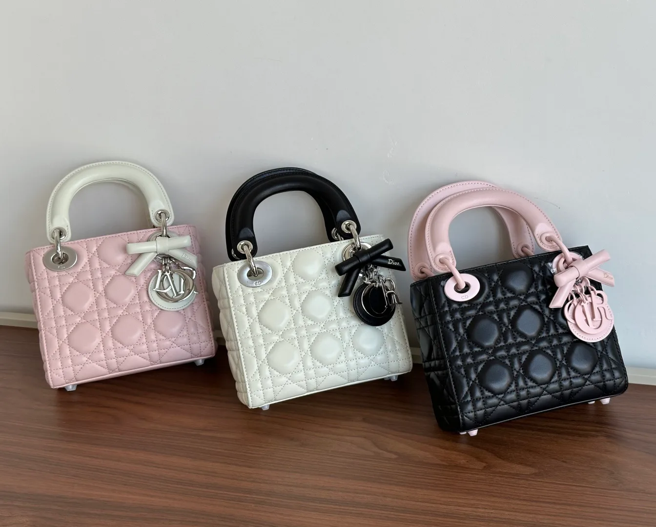 Women's Classic Handbags CHRISTIAN DIOR 18052783
