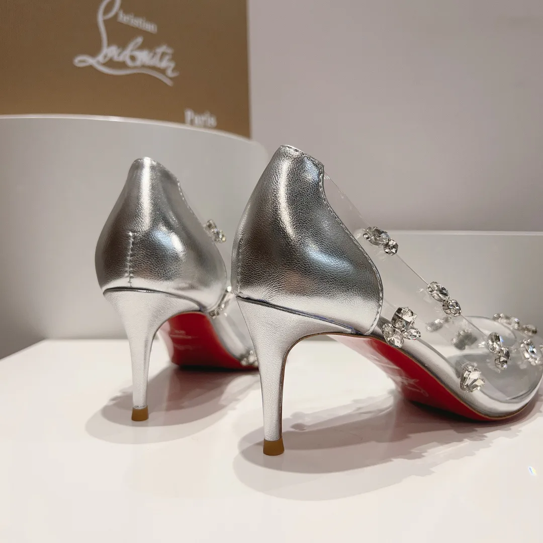 Women's Heels CHRISTIAN LOUBOUTIN 18004002