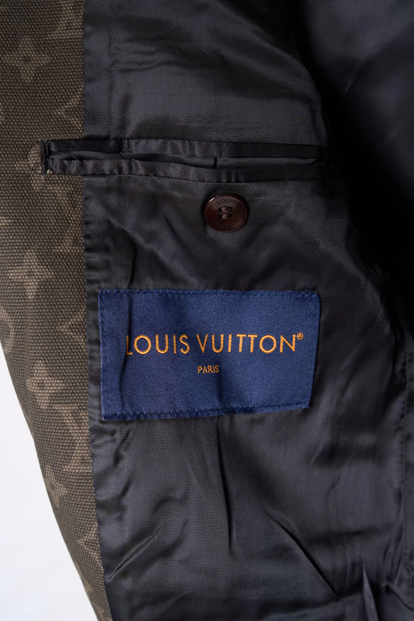 Men's Jackets And Down Jackets LOUIS VUITTON 18178829