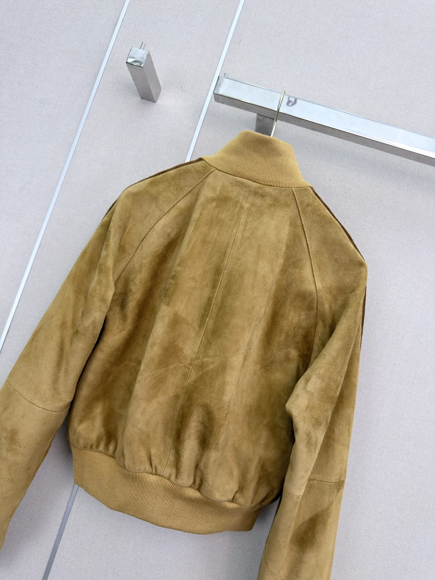 Women's Leather Jackets And Sheepskin Coats MIU MIU 17288284