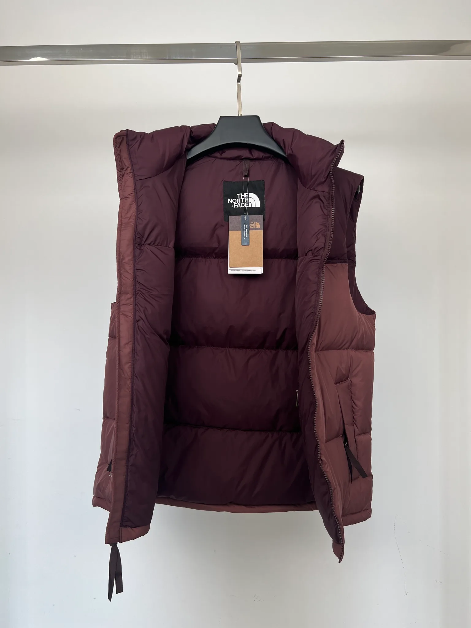 Women's Vests THE NORTH FACE 18416023