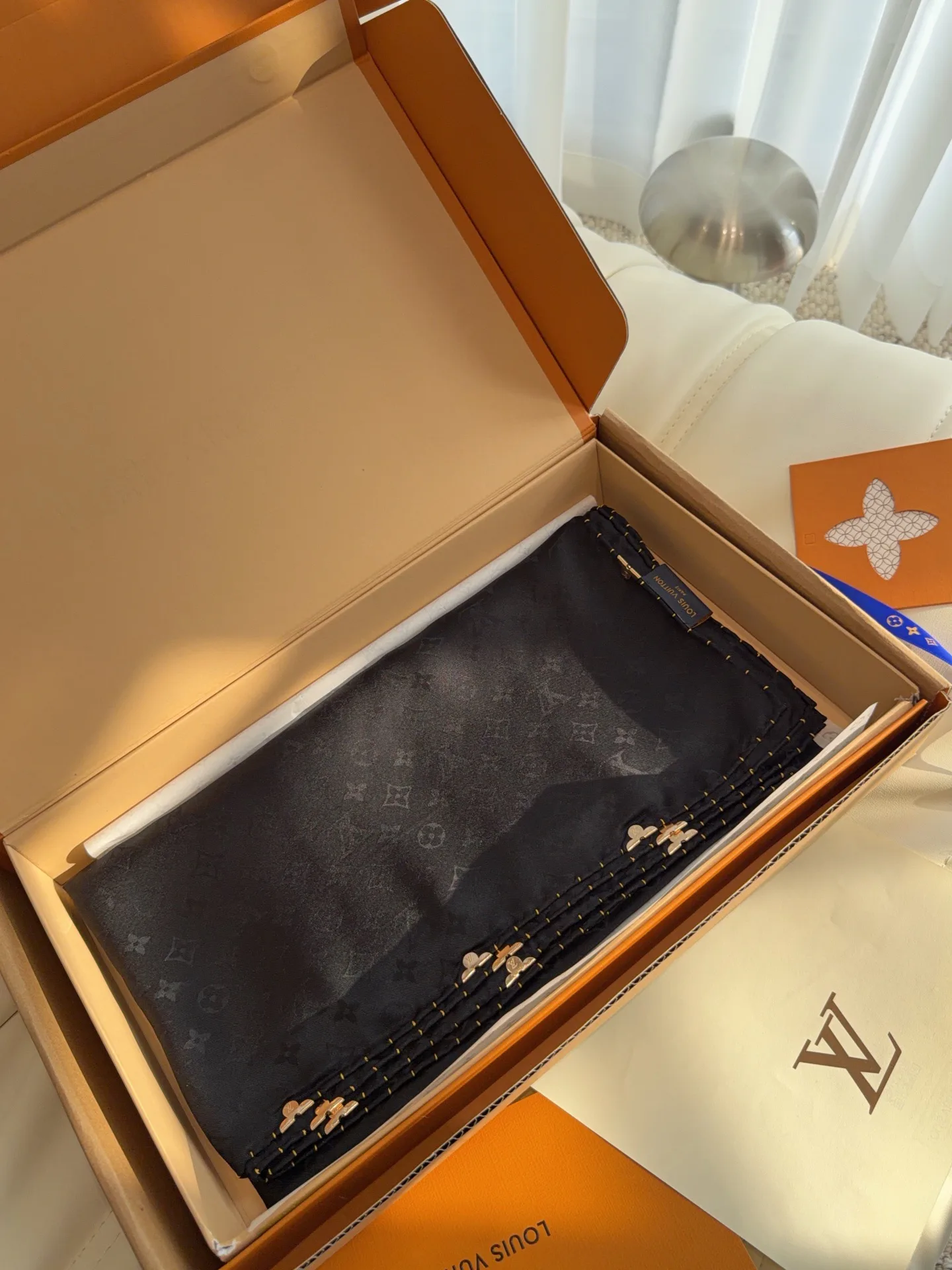 Silk Scarves LOUIS VUITTON 18401186