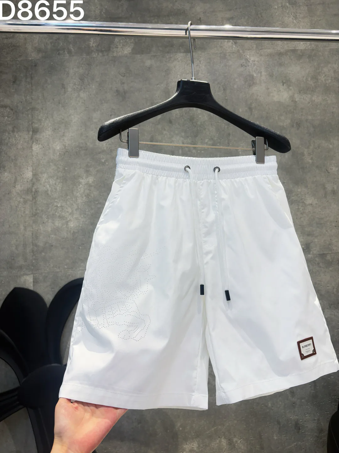 Men's Shorts BURBERRY 18000508
