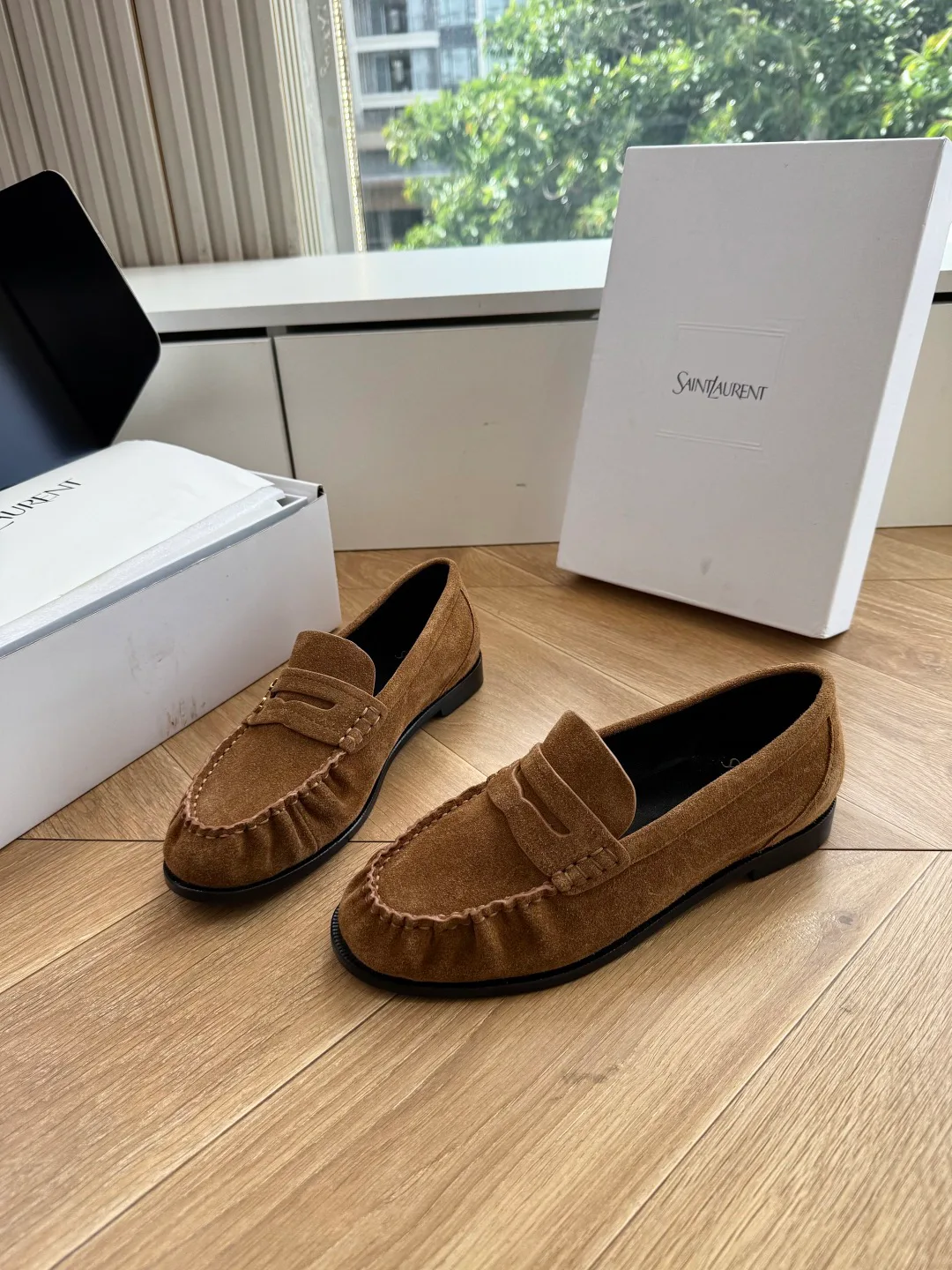 Women's Loafers And Moccasins SAINT LAURENT 17527325
