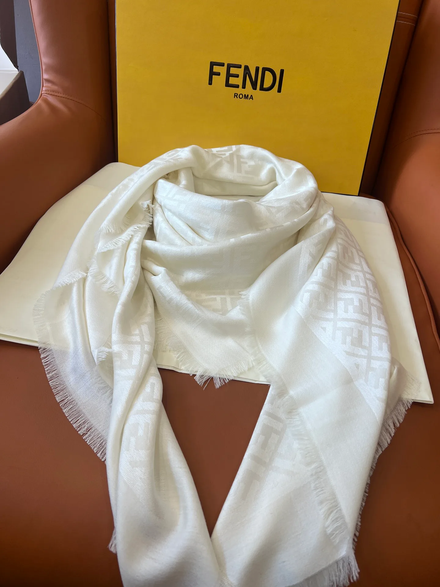 Scarves FENDI 18287184