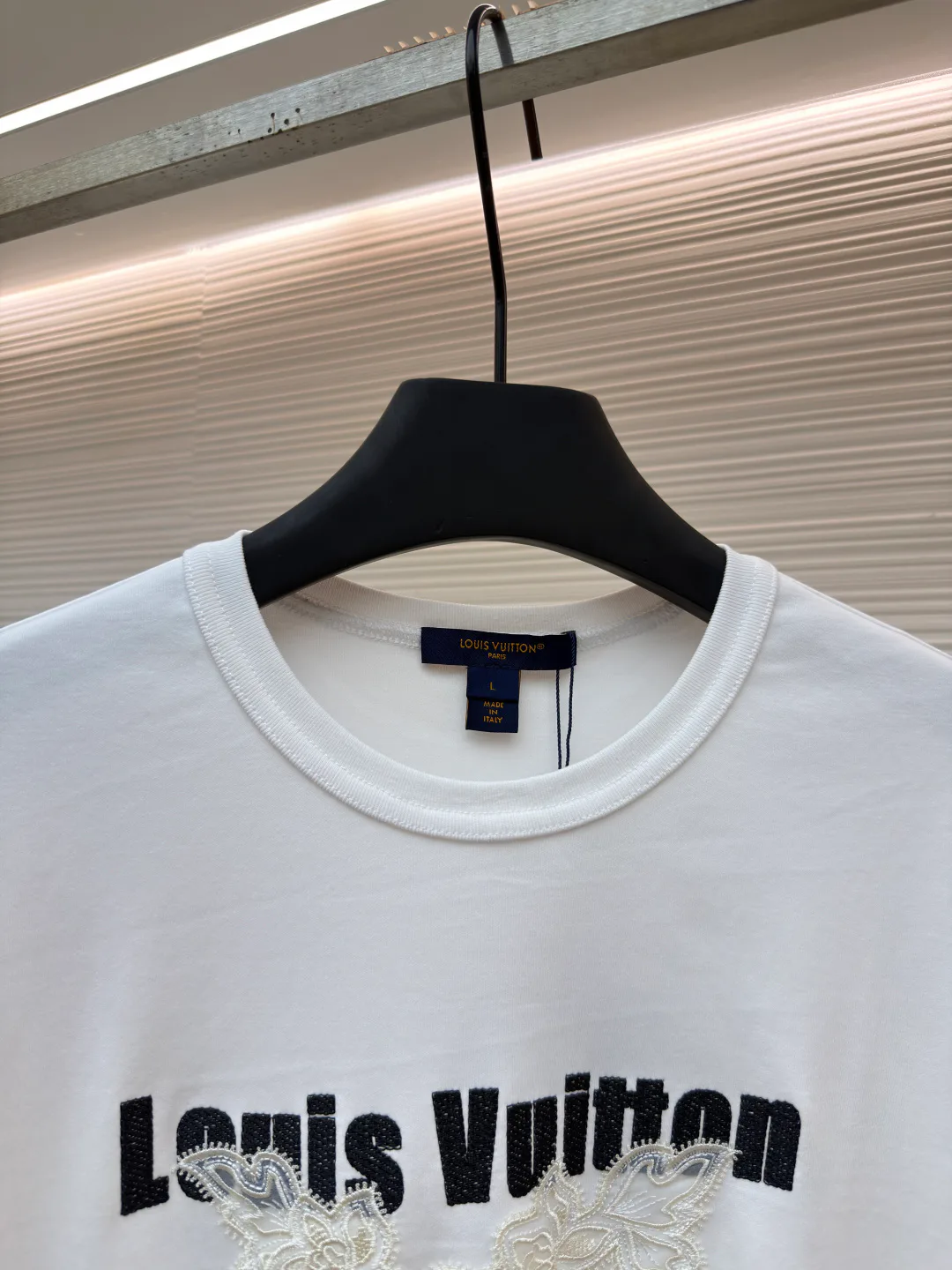 Men's T-Shirts LOUIS VUITTON 17480572