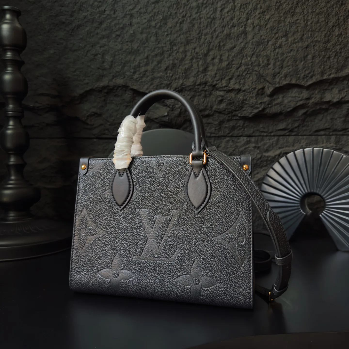 Women's Classic Handbags LOUIS VUITTON 17076918