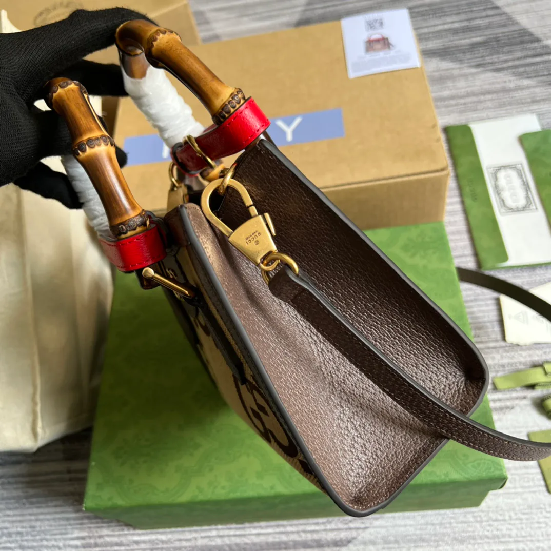 Women's Classic Handbags GUCCI 17949129