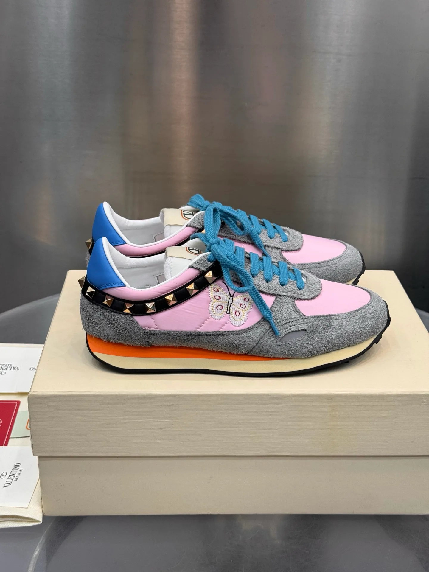 Women's Sneakers VALENTINO 18202514