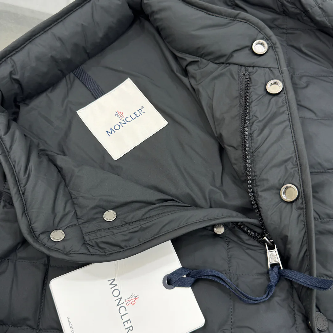 Men's Jackets And Down Jackets MONCLER 18001955