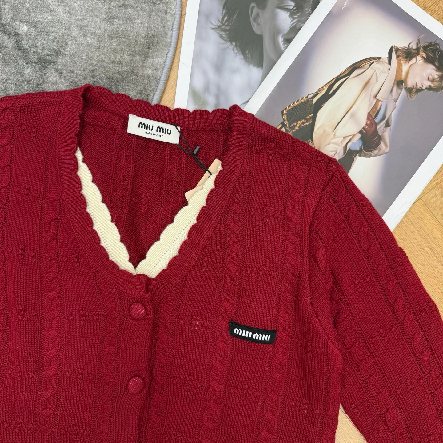Women's Jumpers And Sweaters MIU MIU 18249250