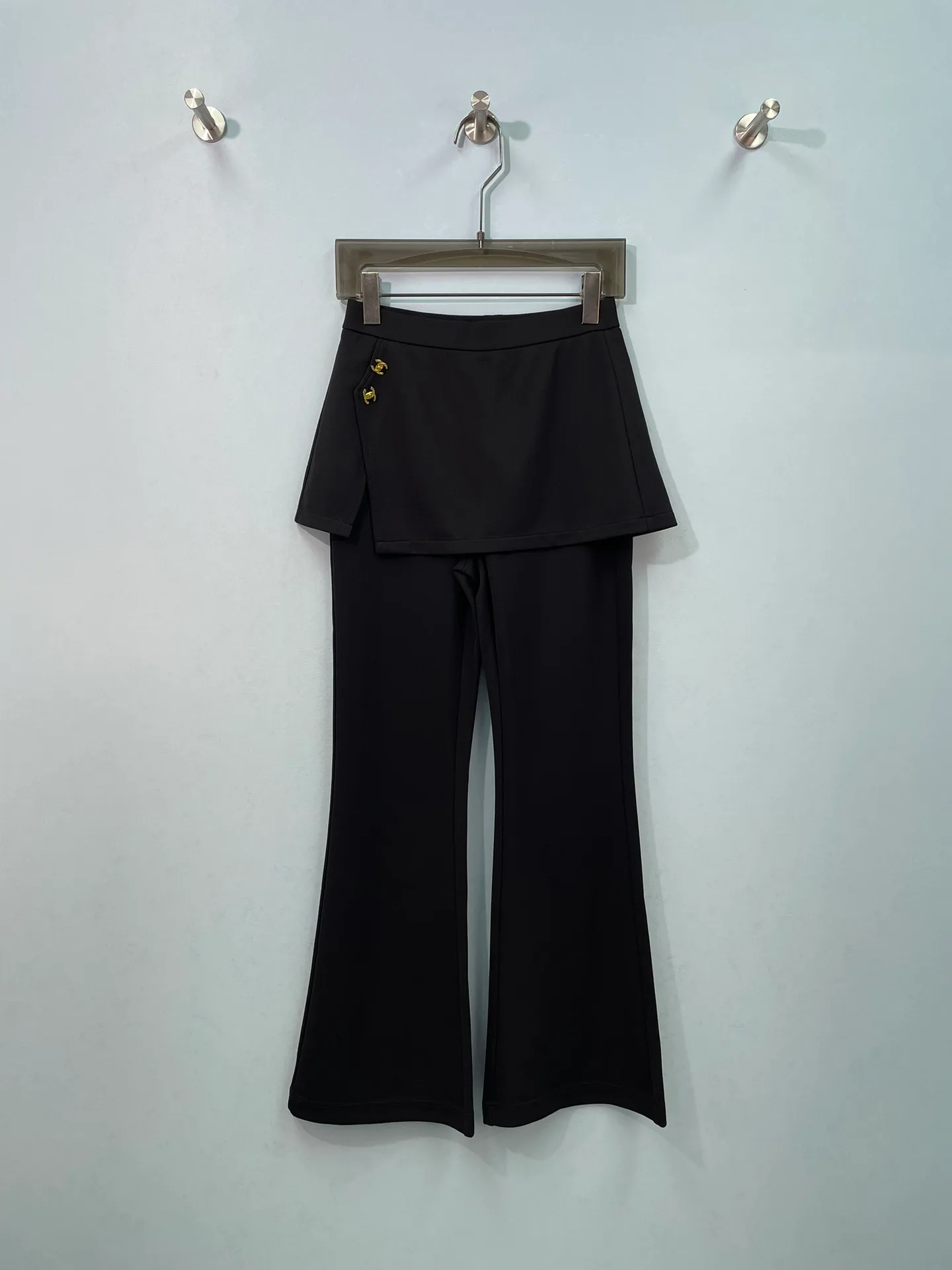 Women's Trousers CHANEL 18208929
