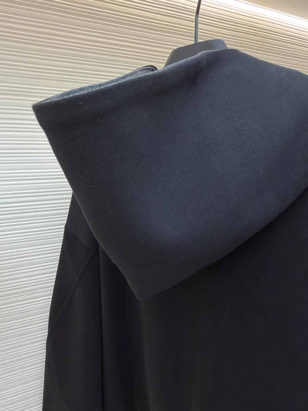 Men's Sweatshirts And Hoodies GIVENCHY 18153837