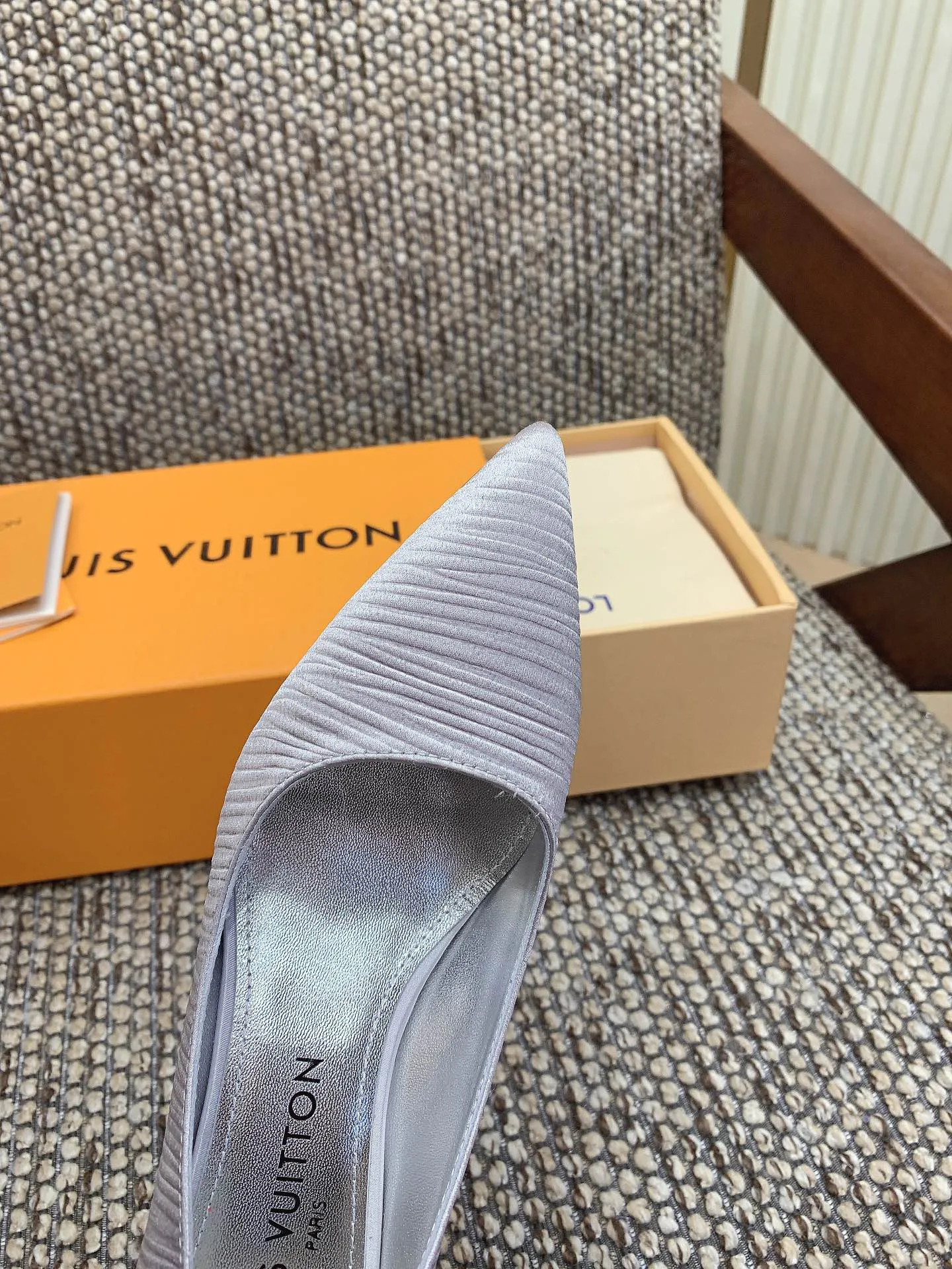 Women's Heels LOUIS VUITTON 18365659