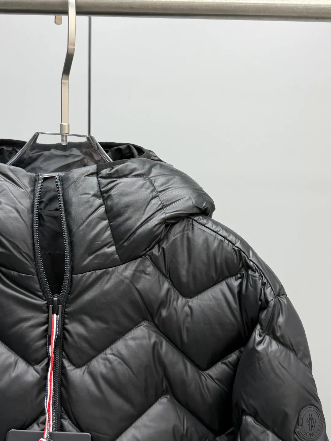 Men's Jackets And Down Jackets MONCLER 18111131
