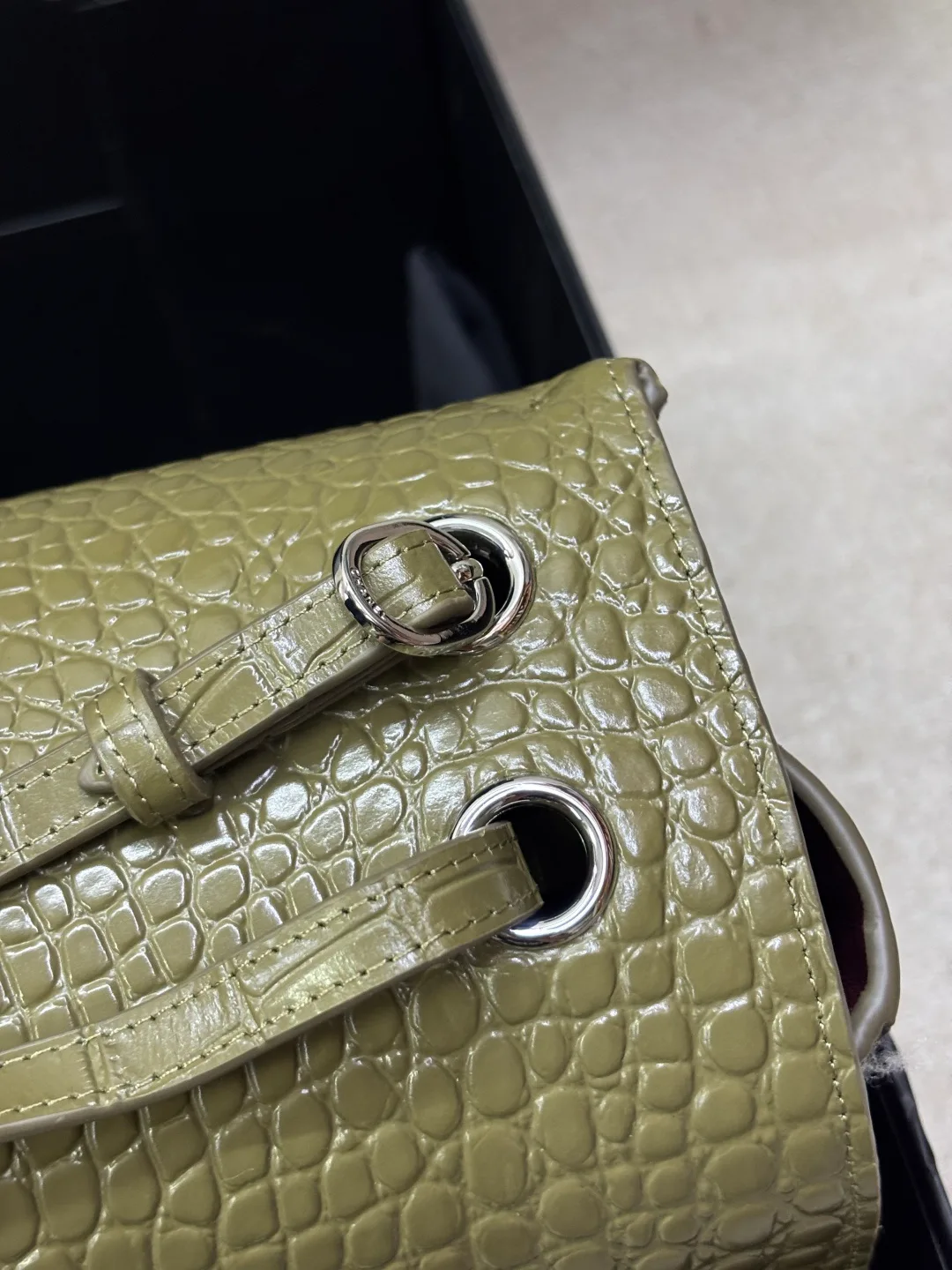 Классические Сумки Женские Chanel 18605316