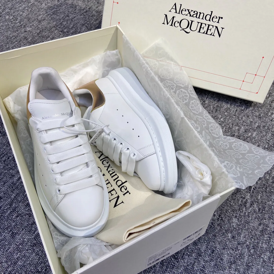 Women's Sneakers ALEXANDER MCQUEEN 17963416