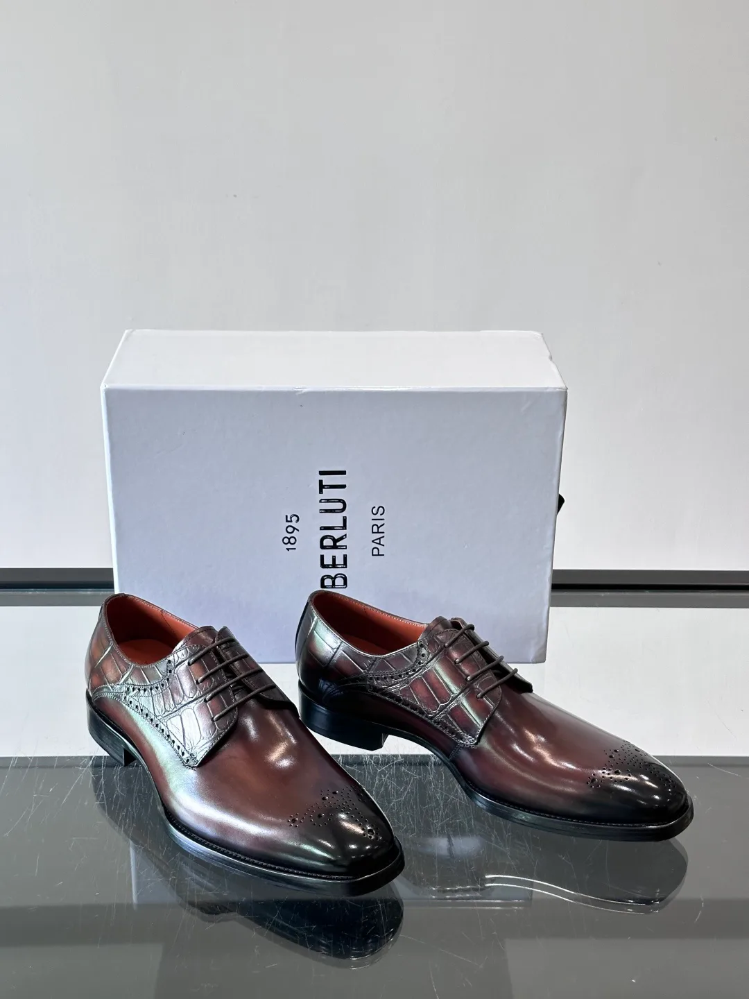 Men's Loafers And Dress Shoes BERLUTI 17466882