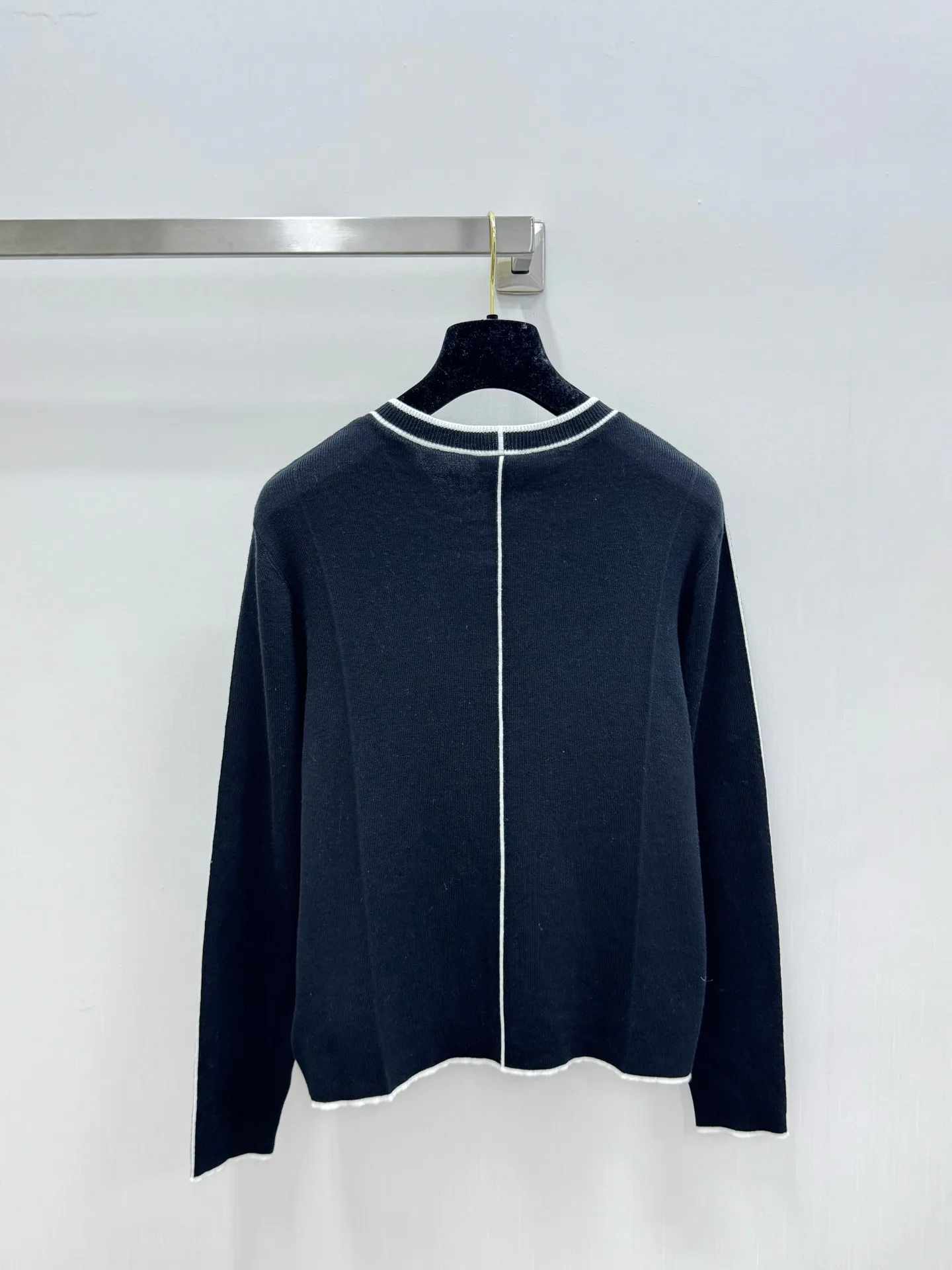 Women's Jumpers And Sweaters CHANEL 17953905