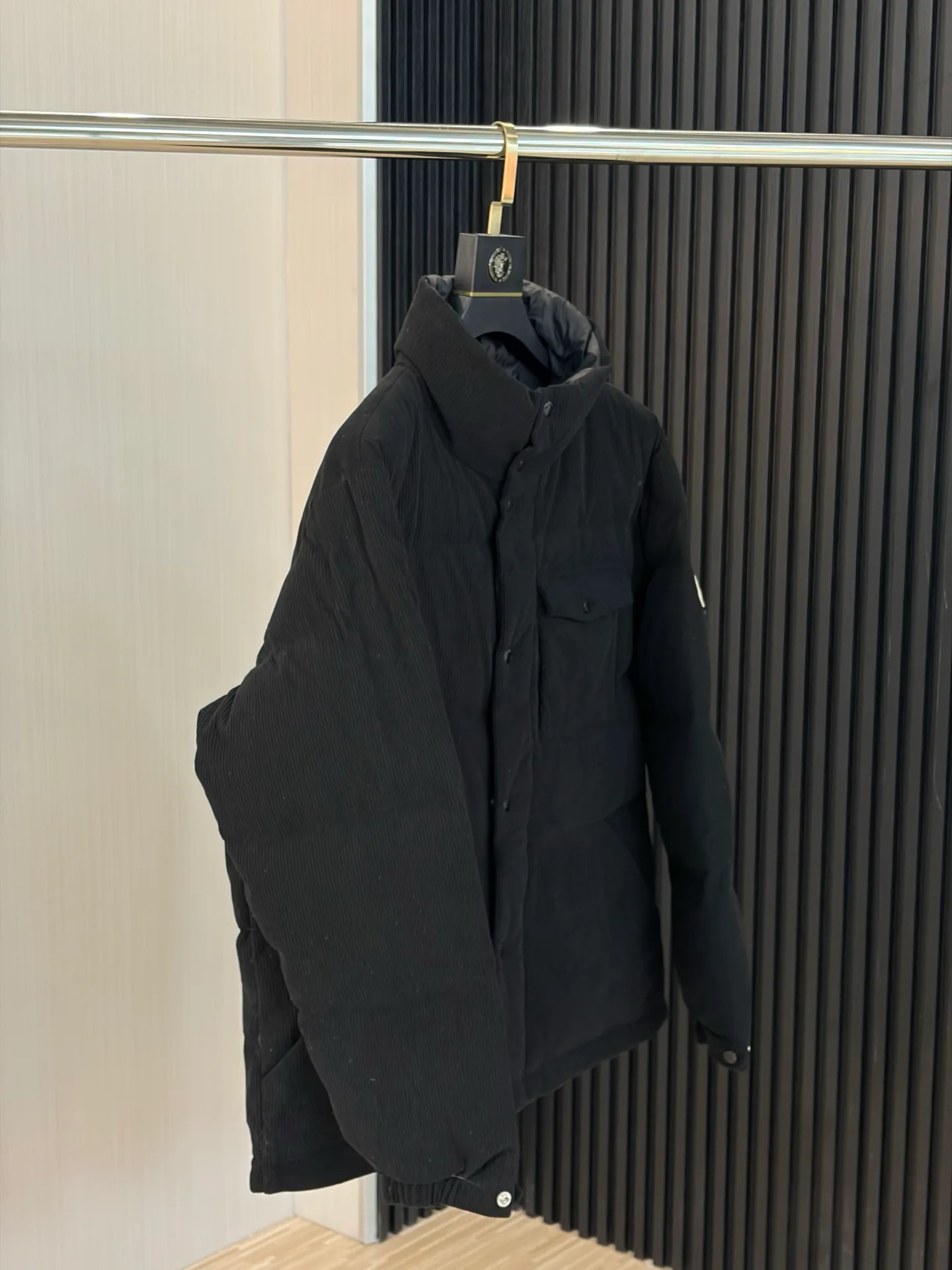 Men's Jackets And Down Jackets MONCLER 18199458