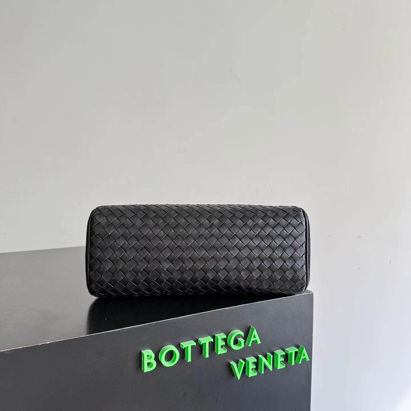 Women's Clutches BOTTEGA VENETA 17578604