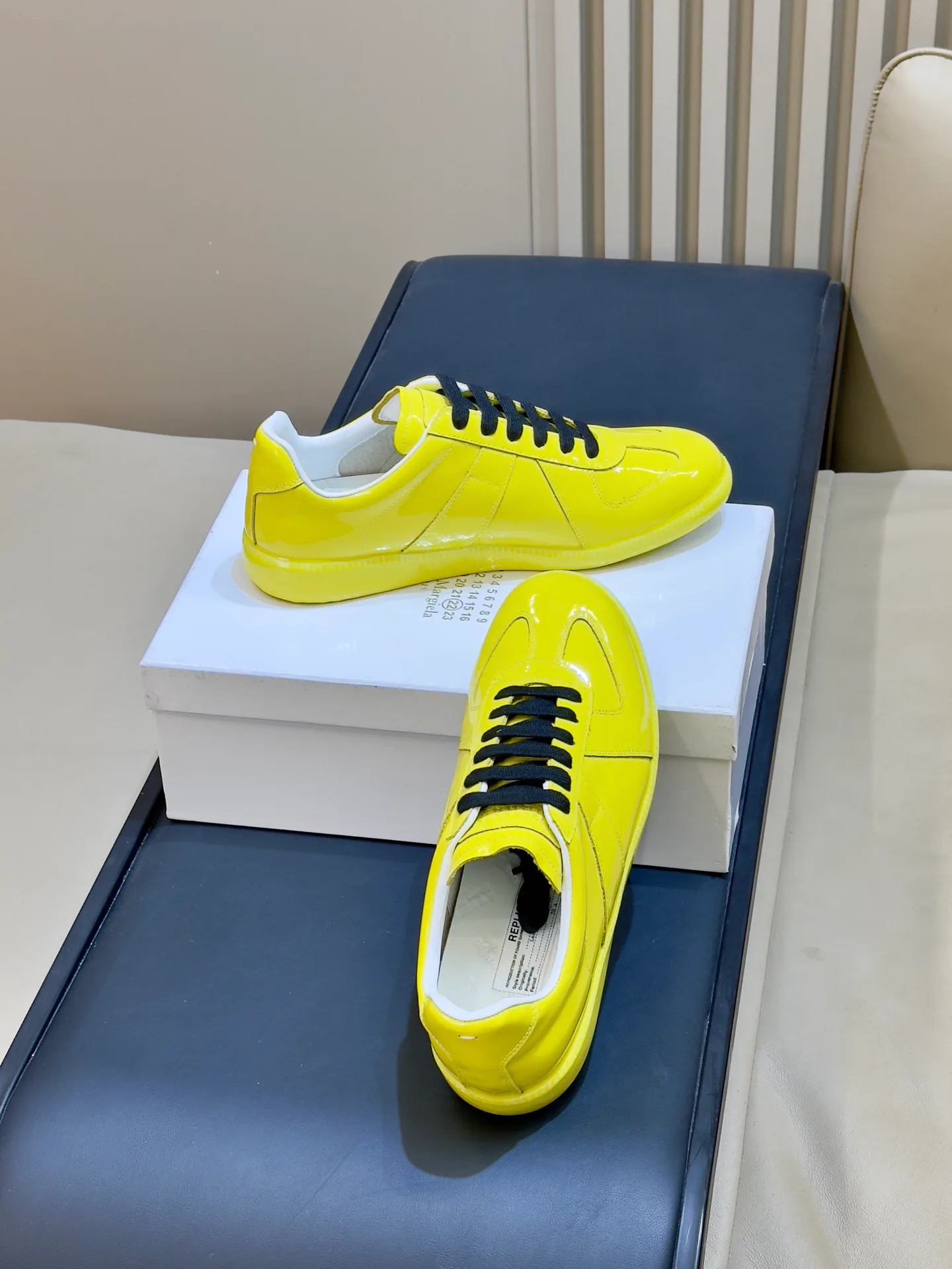 Men's Sneakers MAISON MARGIELA 18073436