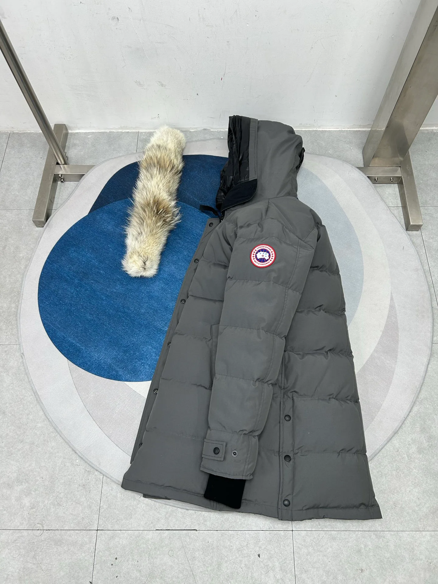 Women's Jackets And Down Jackets CANADA GOOSE 18188605