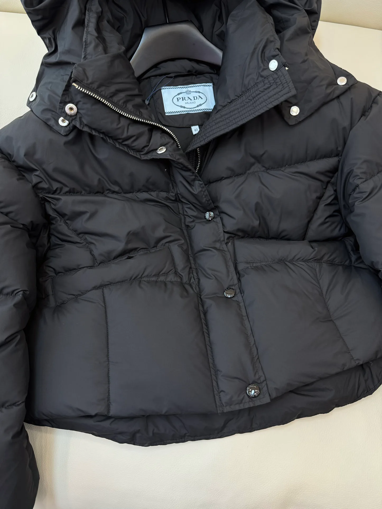 Women's Jackets And Down Jackets PRADA 17910127