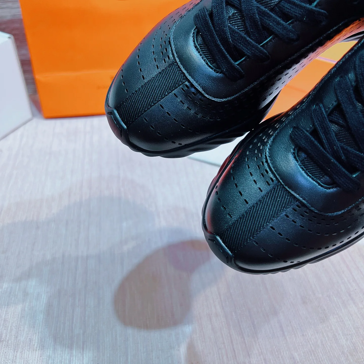 Men's Sneakers HERMES 17749563