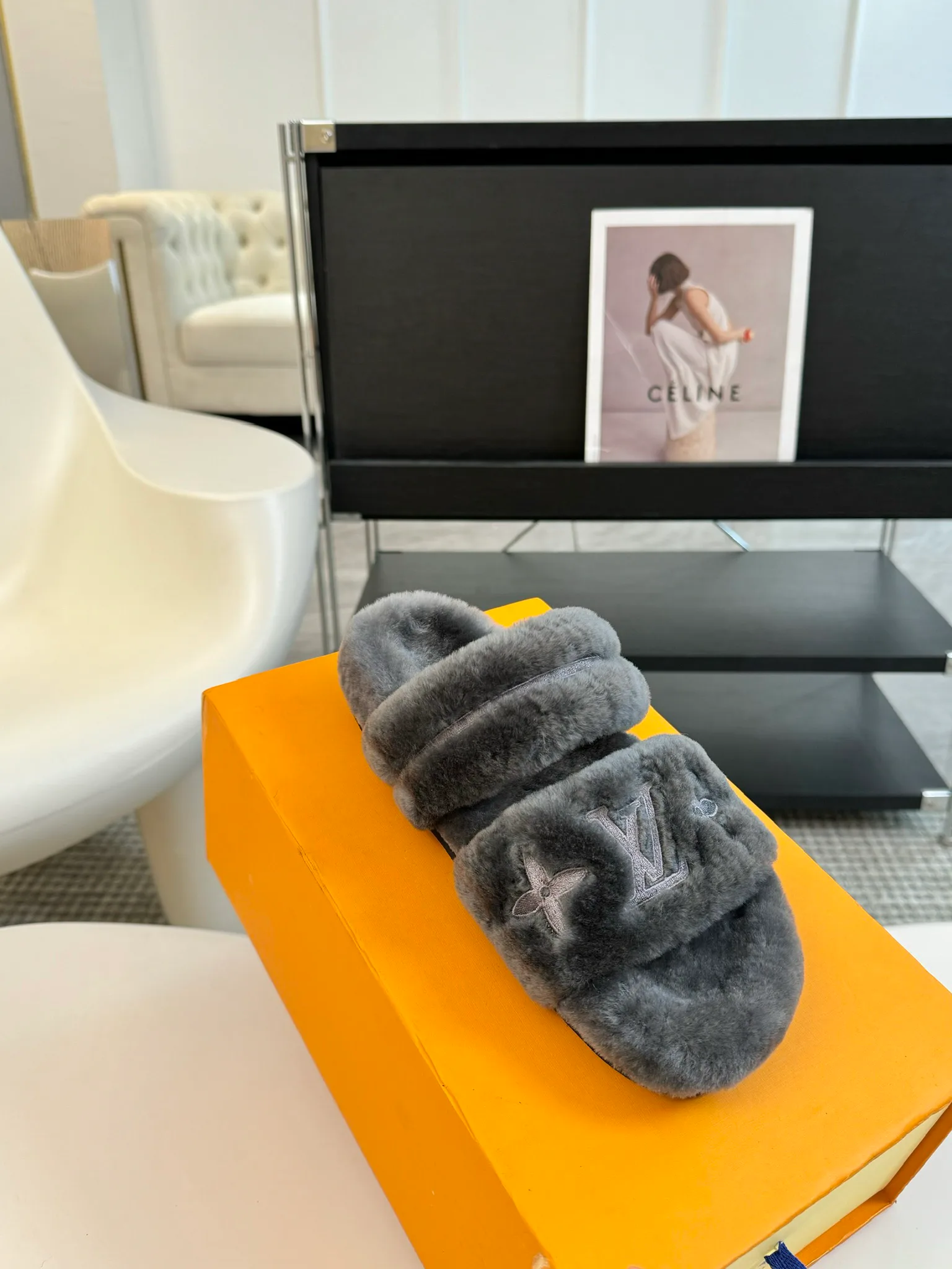 Women's Slippers LOUIS VUITTON 18241458