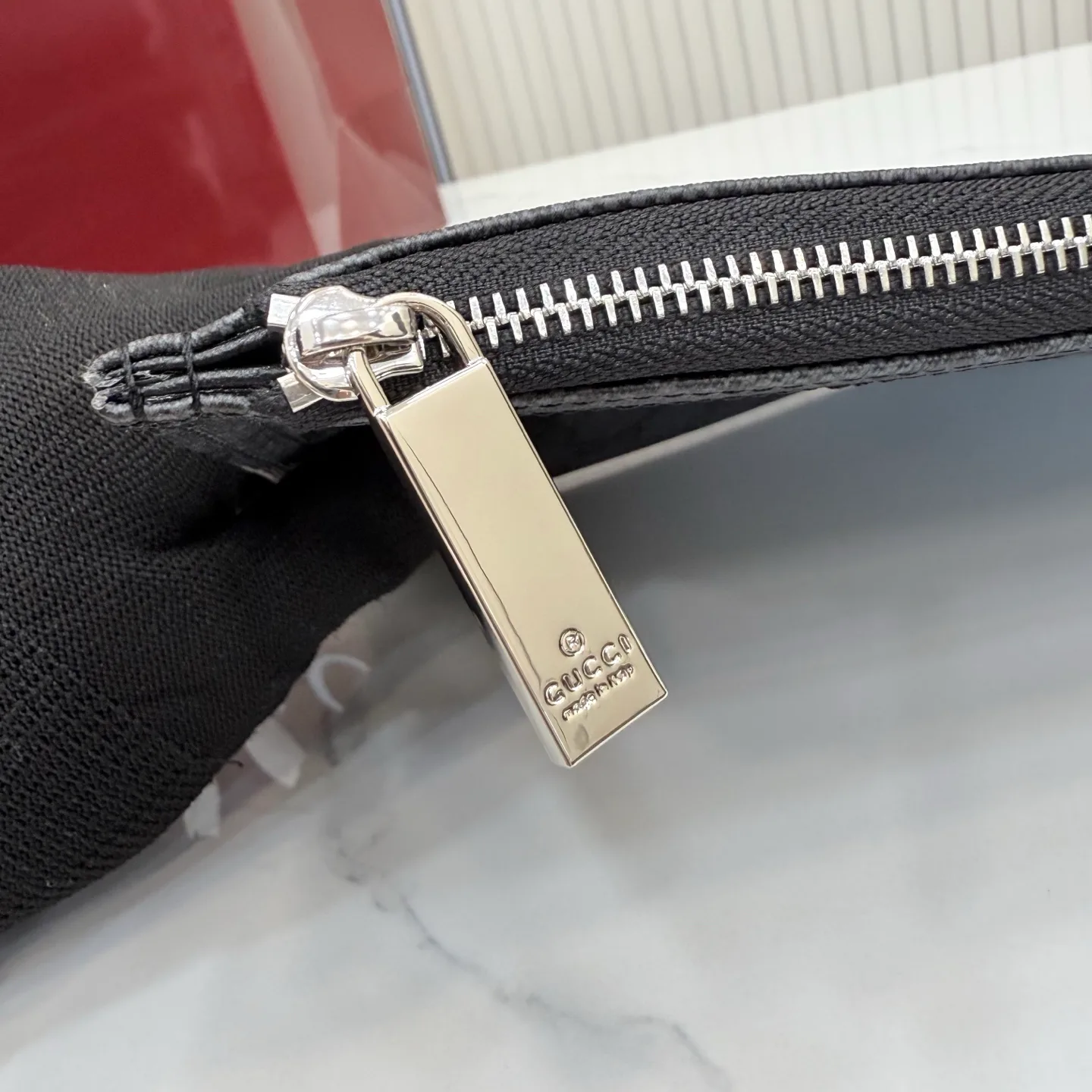 Women's Clutches GUCCI 17948294