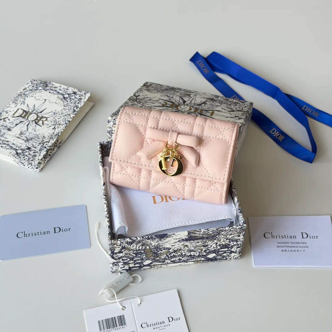 Women's Clutches CHRISTIAN DIOR 18493009