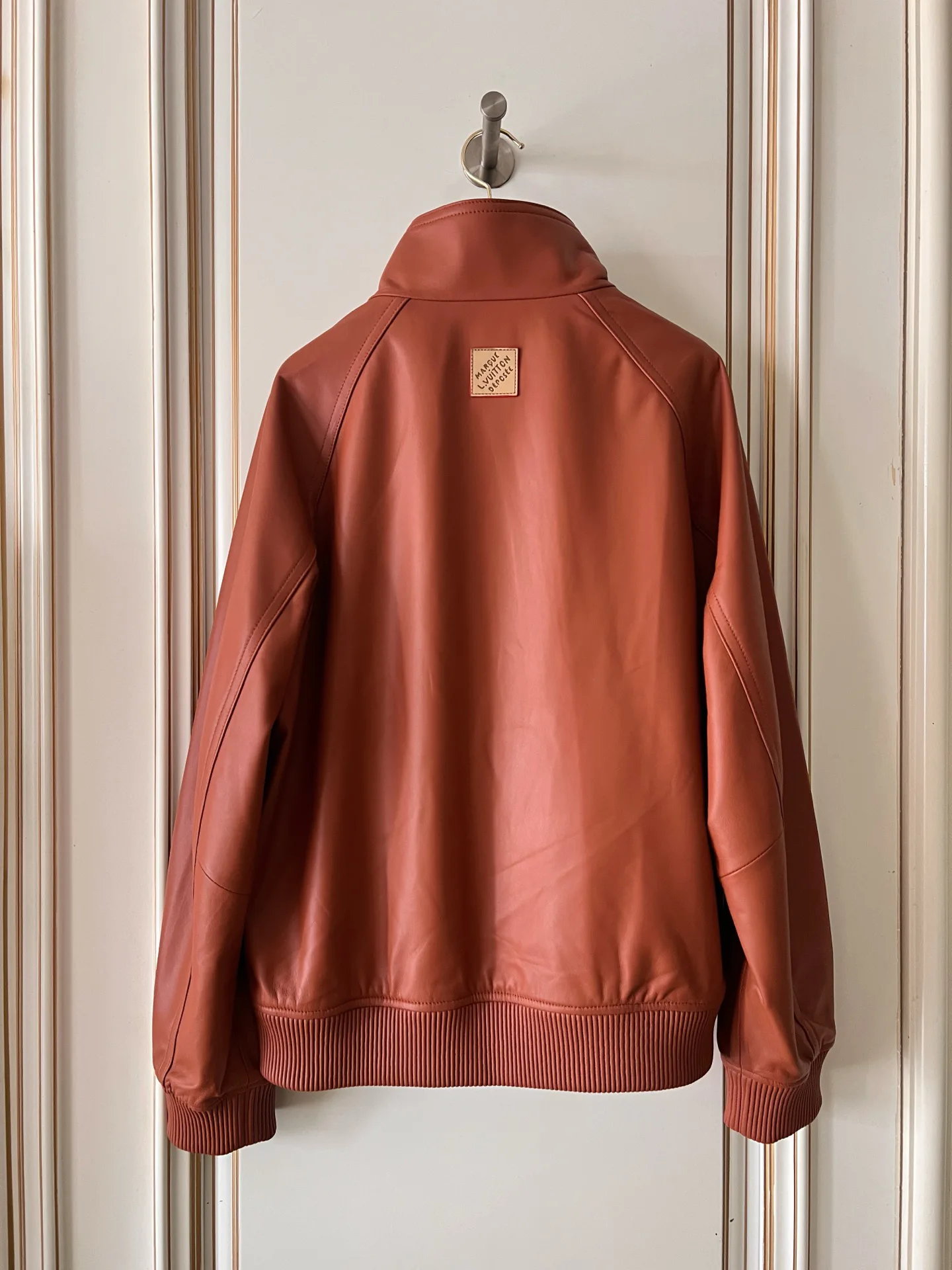 Women's Leather Jackets And Sheepskin Coats LOUIS VUITTON 18408998