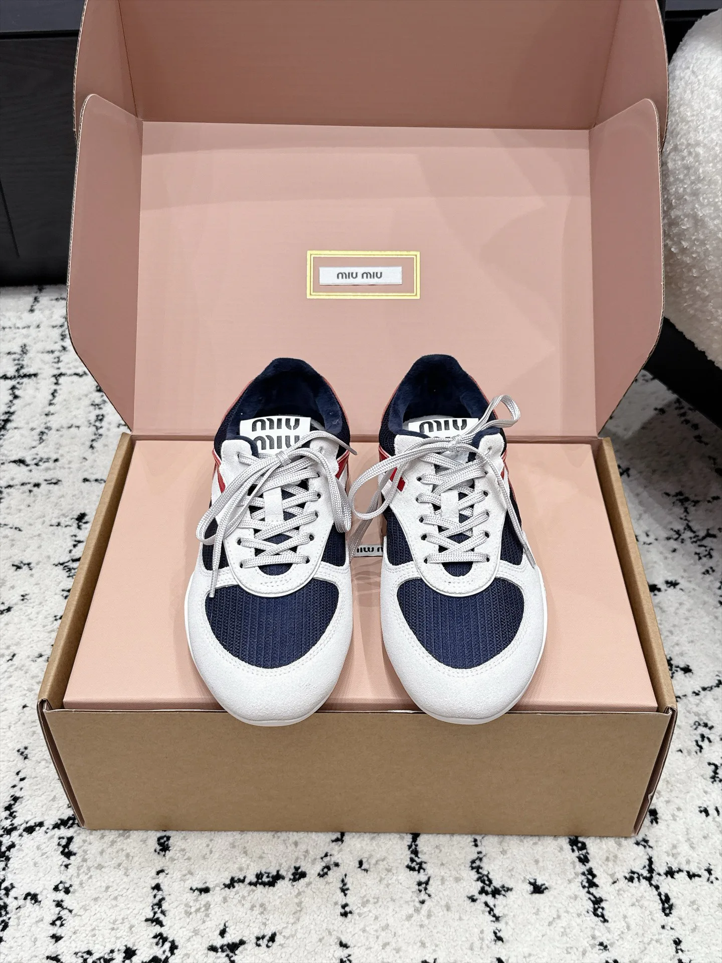 Women's Sneakers MIU MIU 18133265
