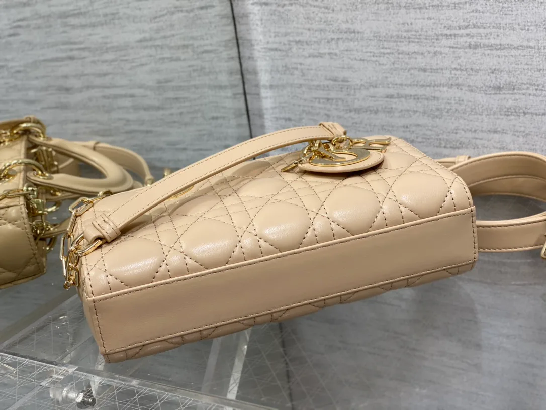 Women's Classic Handbags CHRISTIAN DIOR 17770379